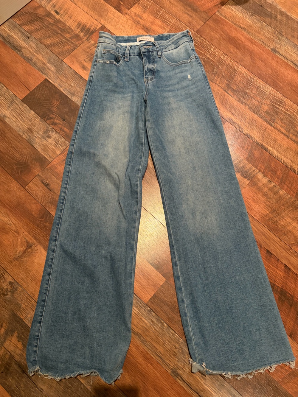 Womens Classic Straight Leg Jeans — Blue